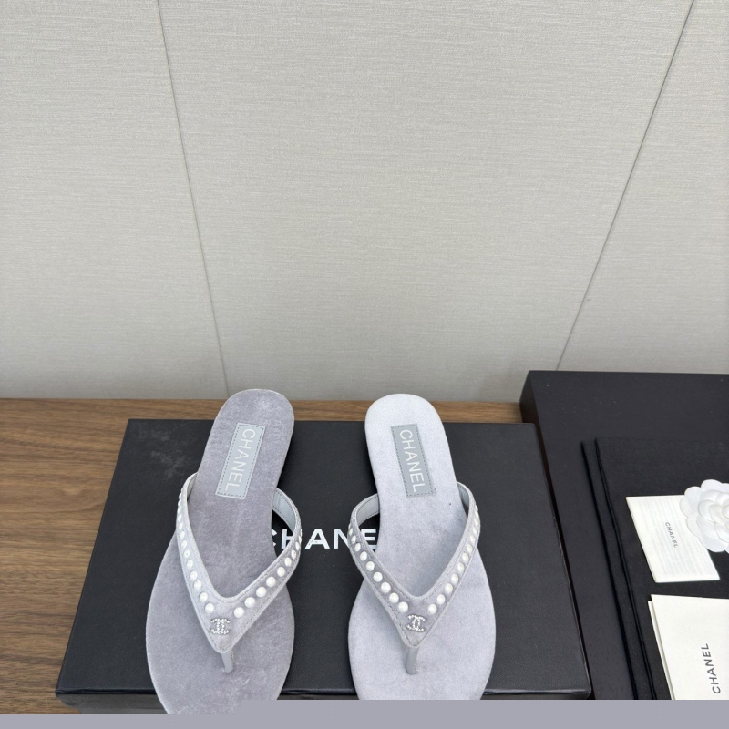 Ch*el slippers
